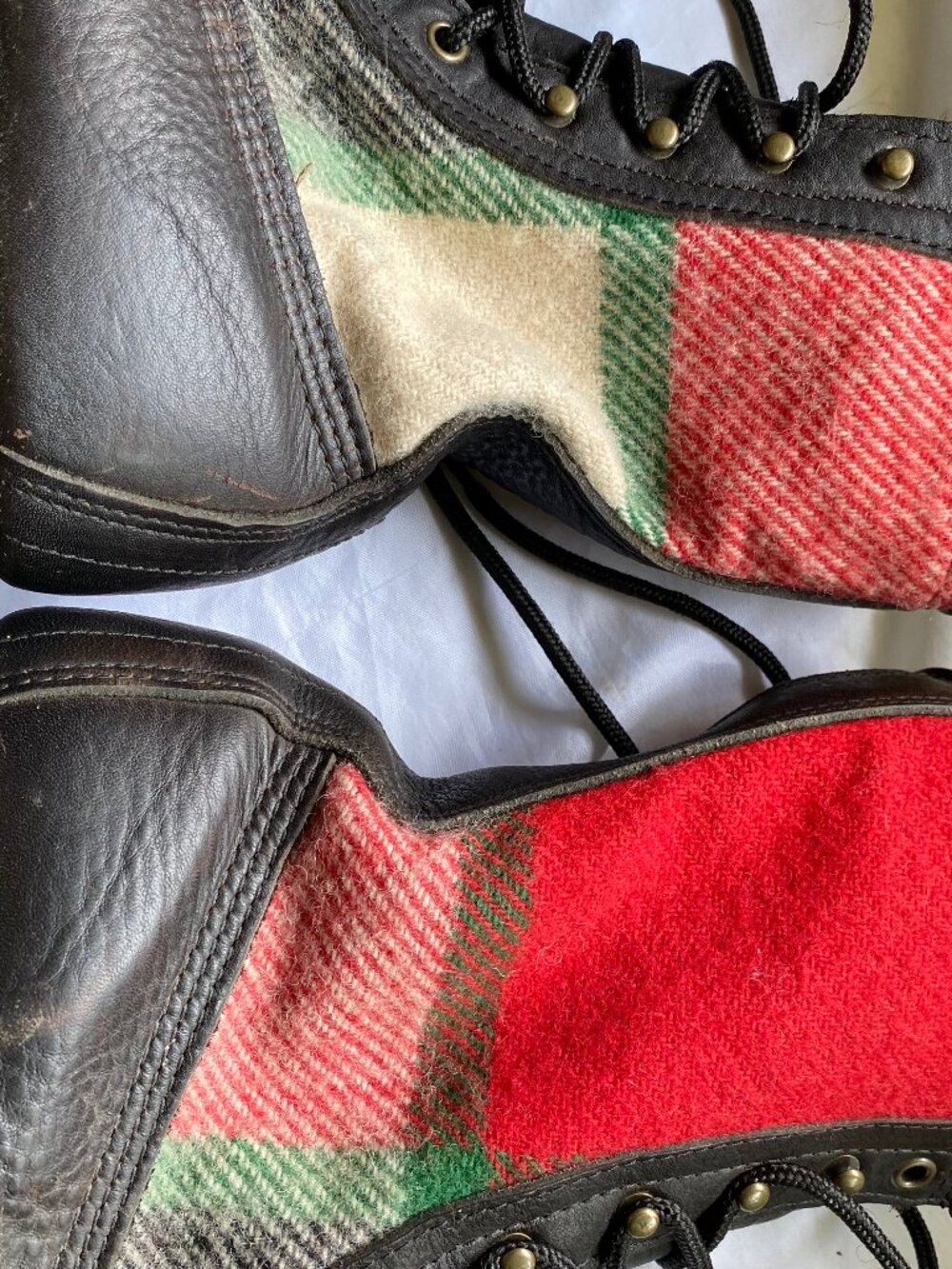 Yuketen Maine Guide Plaid Blanket Custom Leather Boots Size 9 D Made in USA - Picture 4 of 5